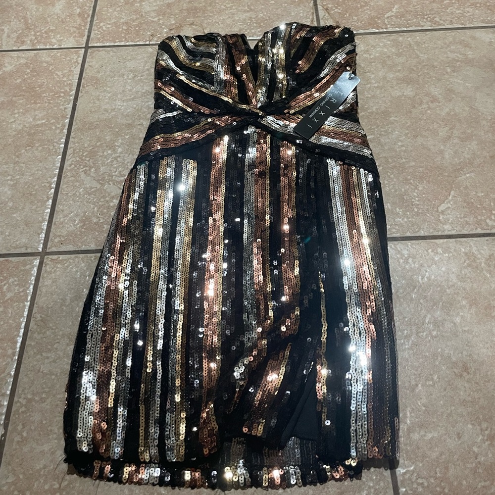 Trixxi Dress